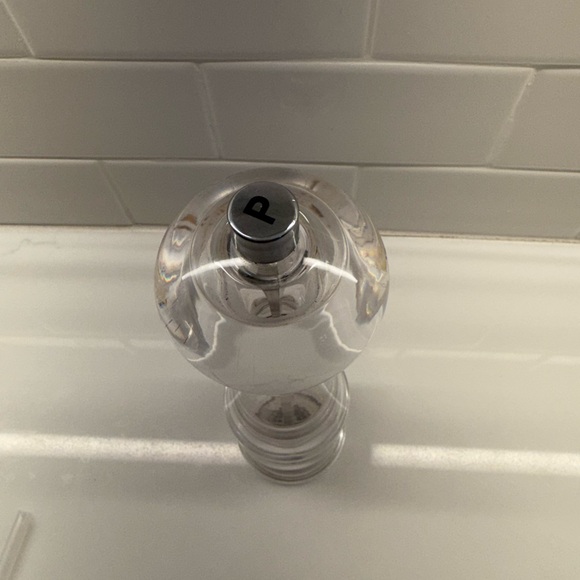 Williams Sonoma Pepper Shaker - Picture 3 of 4